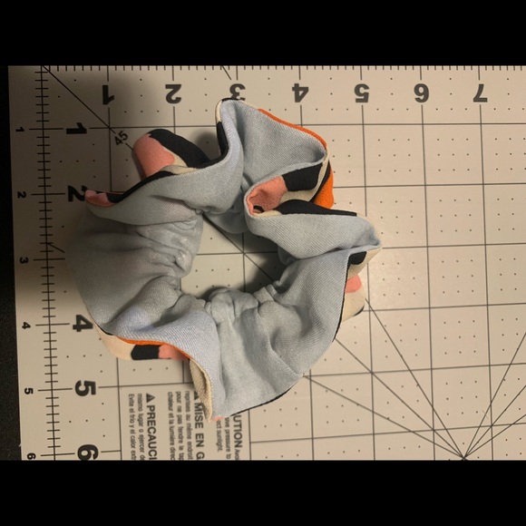 Double Ruffle Scrunchie - Picture 10 of 11